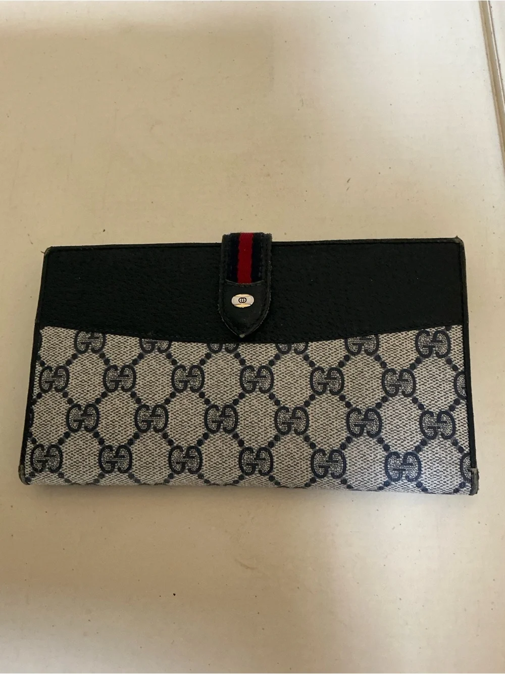 RARE GUCCI VINTAGE 1970’S BLUE GG LOGO CONTINENTAL WALLET